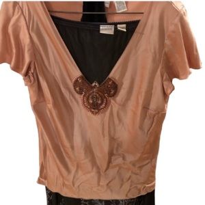 Dana Buchman  size 14 ballet pink 100% silk V-neck with beaded detail